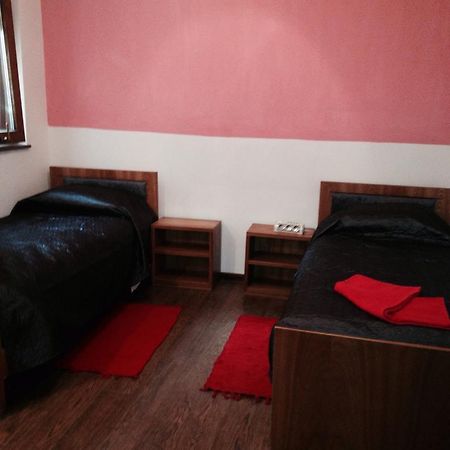 Brutarilor Guest House Cluj-Napoca Eksteriør bilde